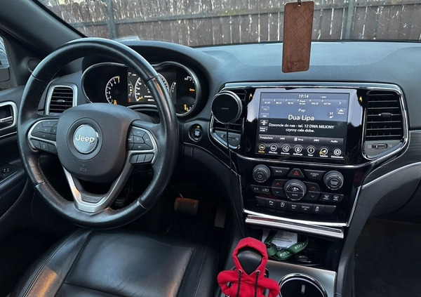 Jeep Grand Cherokee cena 169000 przebieg: 47000, rok produkcji 2019 z Warszawa małe 277